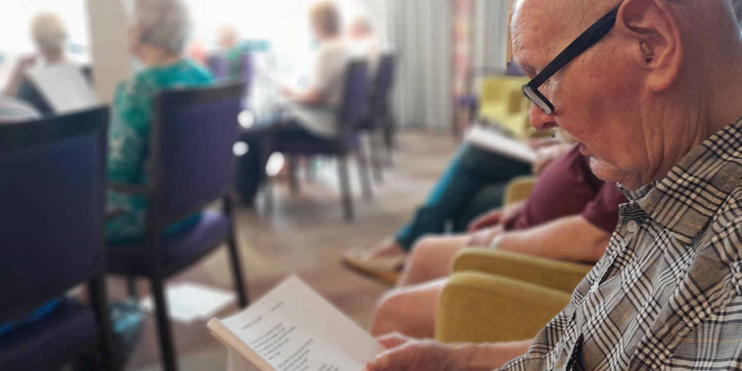 Singalong Volunteers play Southern Oaks Nonsuch, Ewell on 4th July