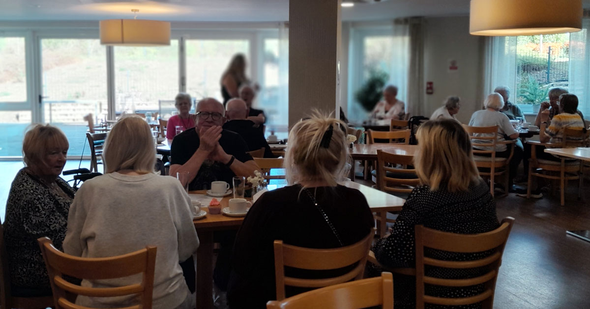 MacMillan Coffee Morning at Southern Oaks Nonsuch